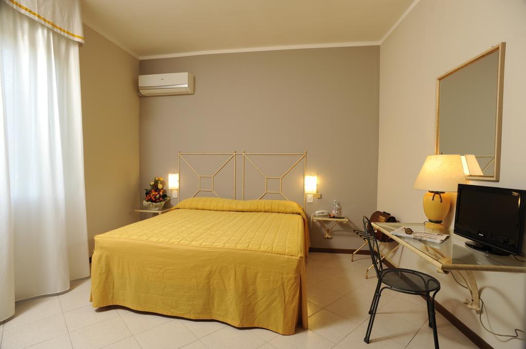 Hotel Europa Реджело Стая снимка