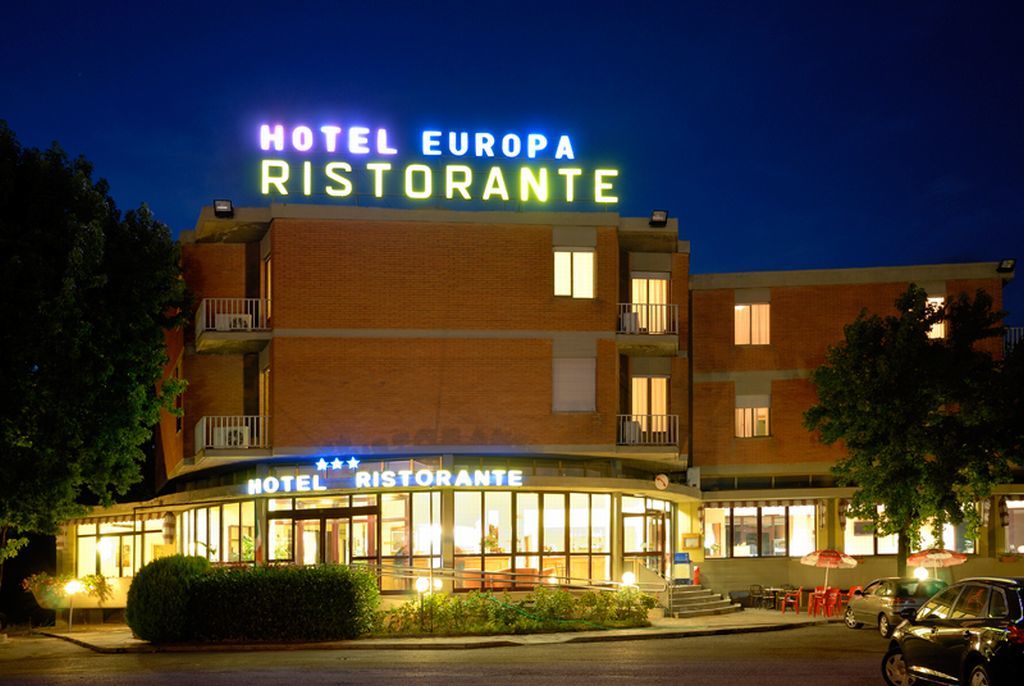 Hotel Europa Реджело Екстериор снимка